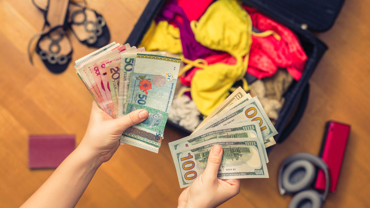How to Save Money on Travel Expenses