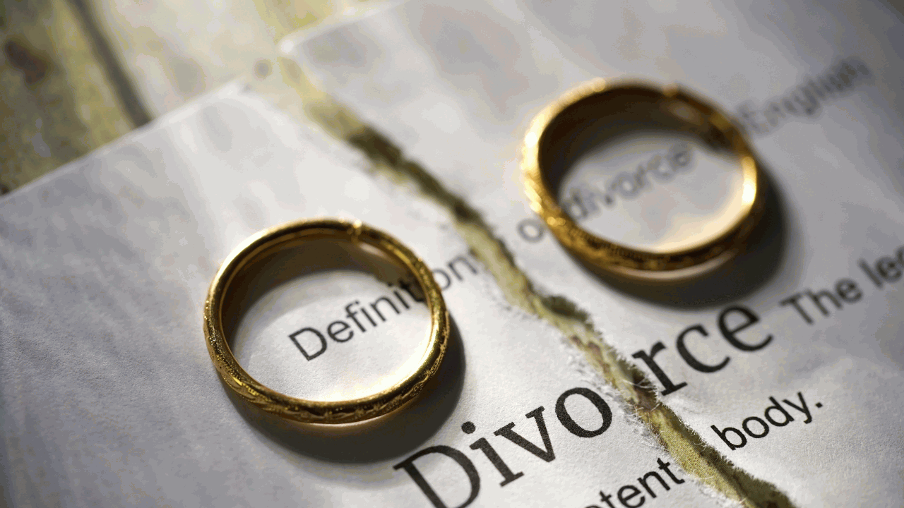 The impact of a divorce on your credit score