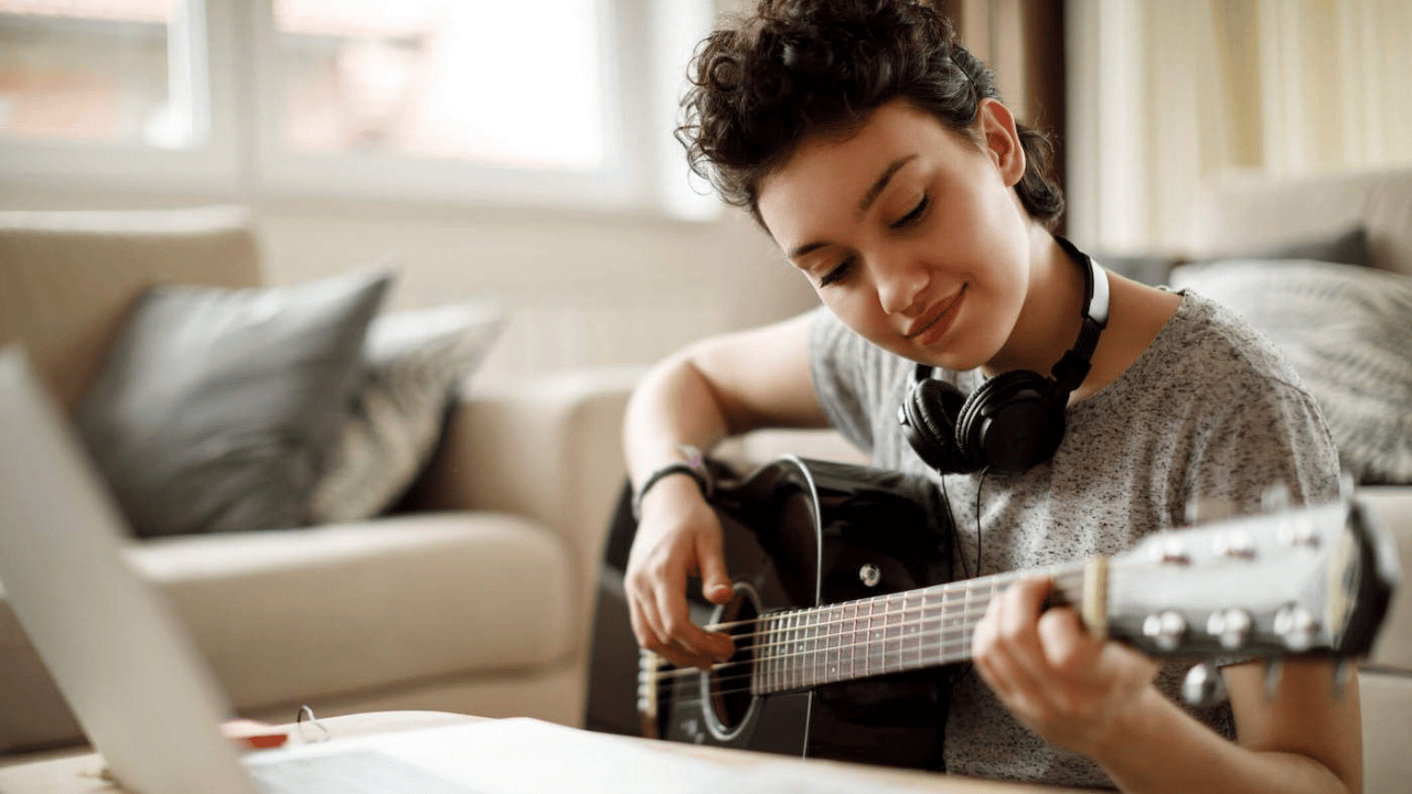 Credit score considerations for musical instrument leasing