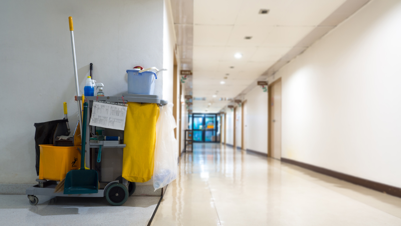 Credit considerations for cleaning and janitorial equipment leasing
