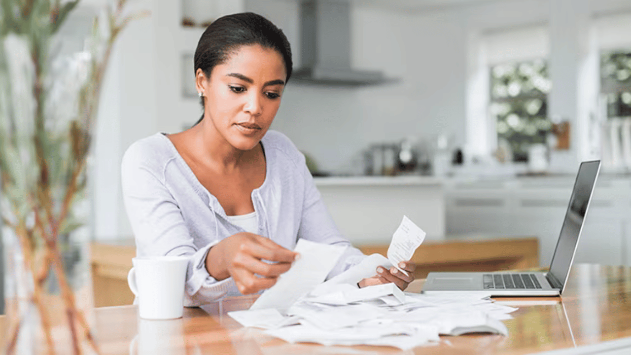 The connection between credit scores and invoice financing